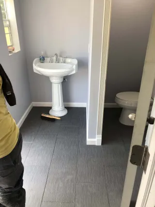 bathroom renovation by Infiniker