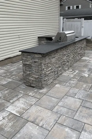 patio renovation by Infiniker