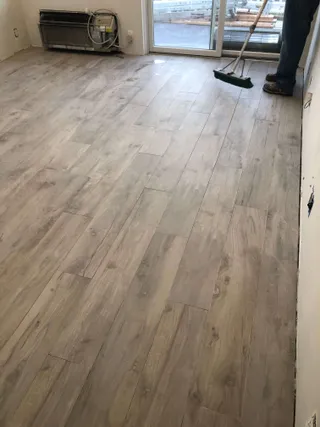 flooring renovation by Infiniker