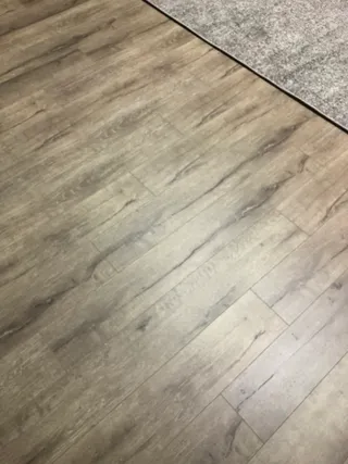flooring renovation by Infiniker