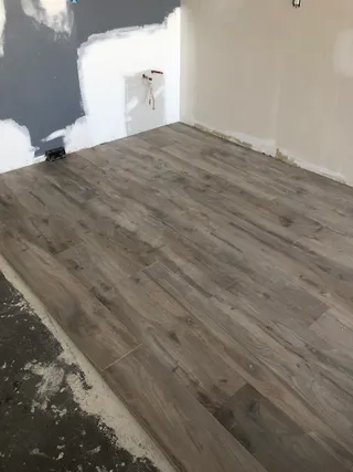 flooring renovation by Infiniker