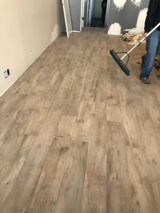 flooring renovation by Infiniker