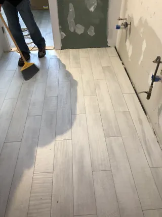 flooring renovation by Infiniker