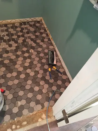 flooring renovation by Infiniker