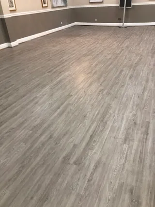 flooring renovation by Infiniker