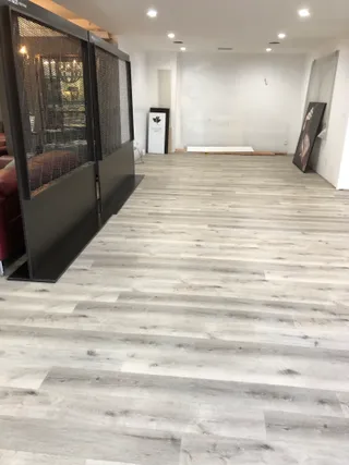 flooring renovation by Infiniker